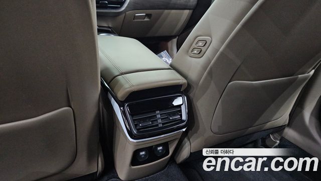 Kia K8 2022 — photo 29
