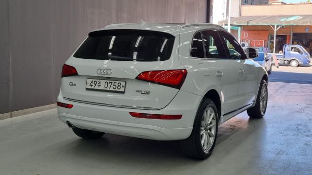 Audi Q5 2016 — photo 2