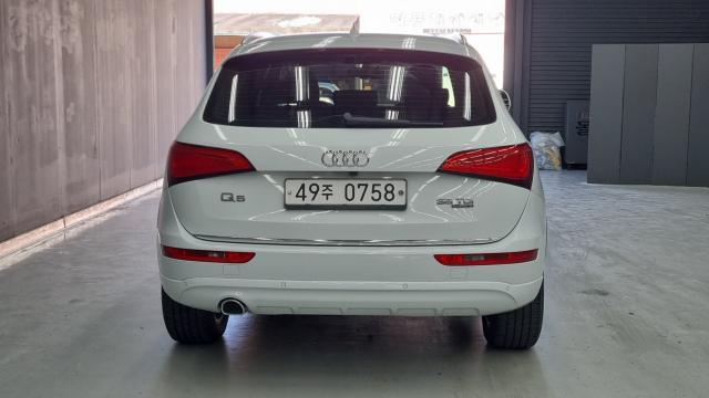Audi Q5 2016 — photo 4