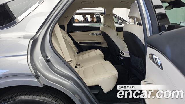 Genesis GV70 2024 — photo 18