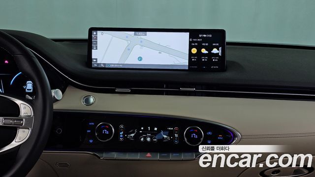 Genesis GV70 2024 — photo 20