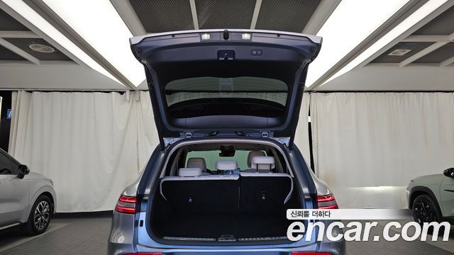 Genesis GV70 2024 — photo 26