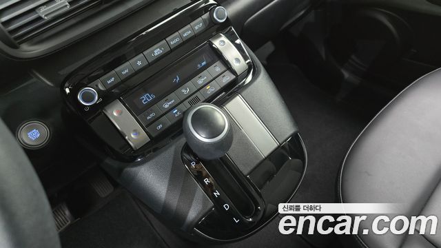 Hyundai Casper 2023 — photo 12