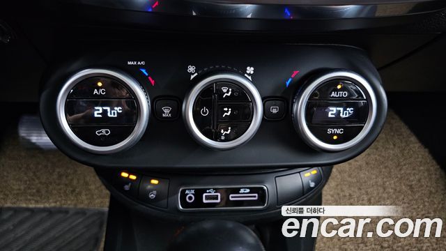 Fiat 500X 2016 — photo 16