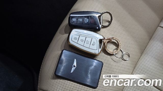 Hyundai Genesis 2015 — photo 17