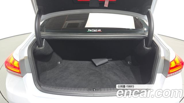 Hyundai Genesis 2015 — photo 19