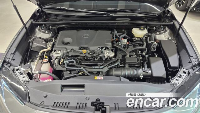Toyota Camry 2025 — photo 6