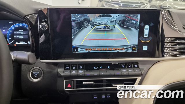 Toyota Camry 2025 — photo 15