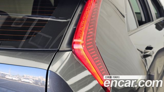 Kia Niro 2022 — photo 9