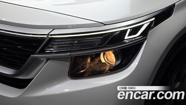Kia Seltos 2020 — photo 8