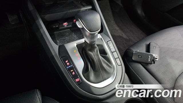 Kia K3 2022 — photo 12