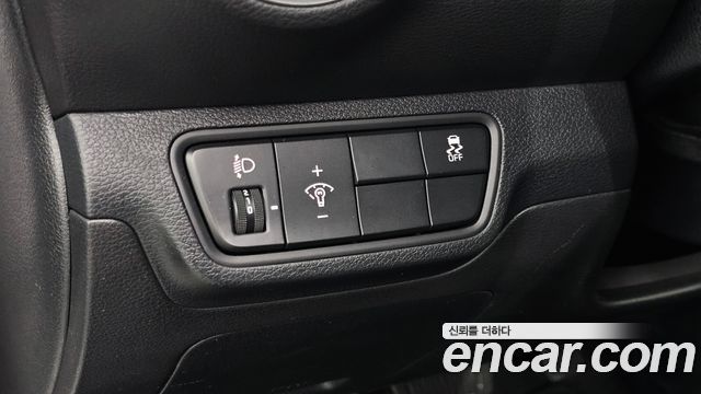 Kia K3 2022 — photo 23