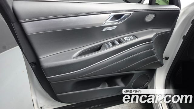 Genesis GV80 2024 — photo 14