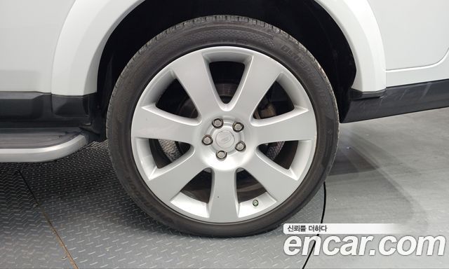Land Rover Discovery 2016 — photo 7