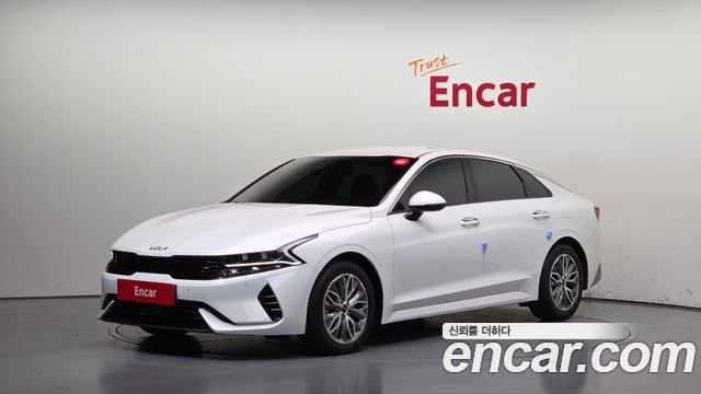 Kia K5 2023 — photo 1