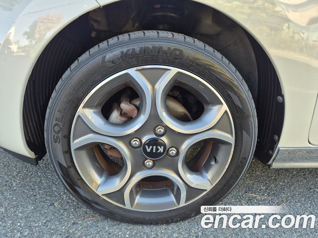 Kia morning 2015 — photo 12