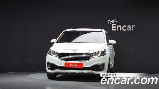 Kia Canival 2017 — photo 3