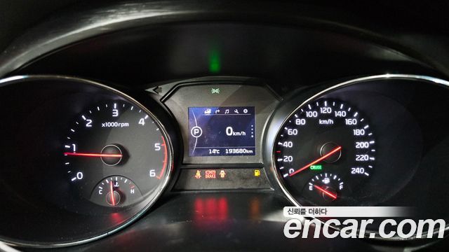 Kia Canival 2017 — photo 8