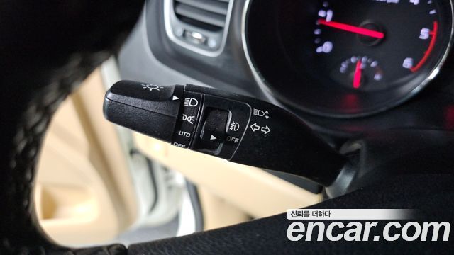 Kia Canival 2017 — photo 15