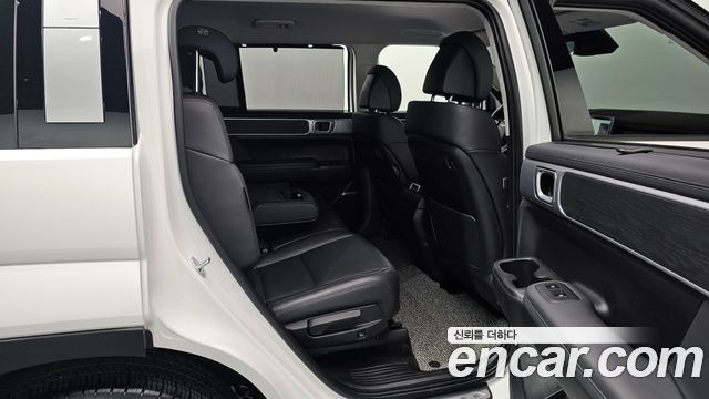 Hyundai Santafe 2025 — photo 18