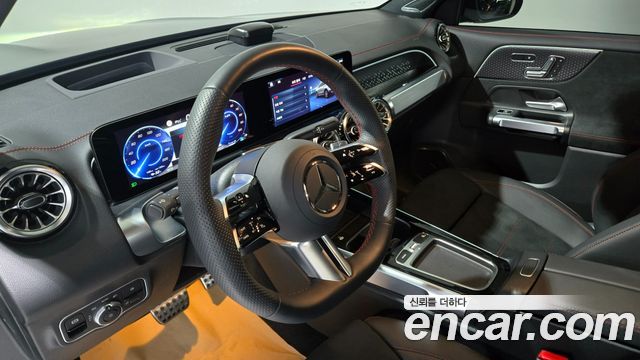 Mercedes-Benz EQB 2026 — photo 15