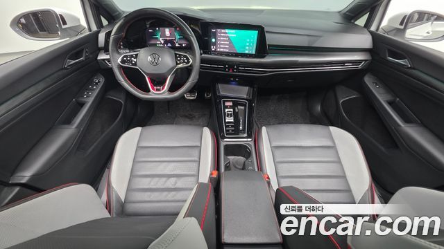 Volkswagen Golf 2024 — photo 10