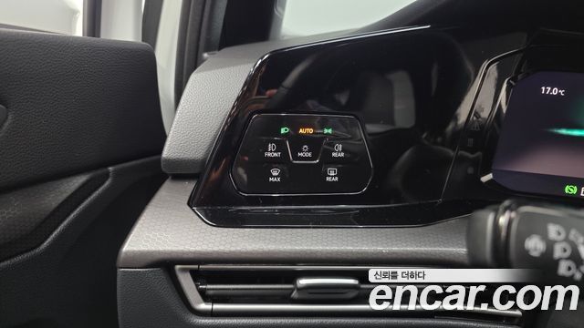 Volkswagen Golf 2024 — photo 27