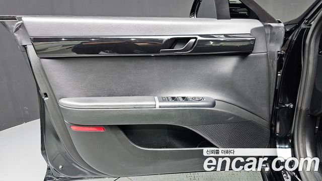 Hyundai Grandeur 2023 — photo 14