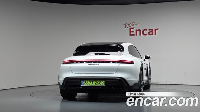 Porsche Taycan 2024 — photo 4