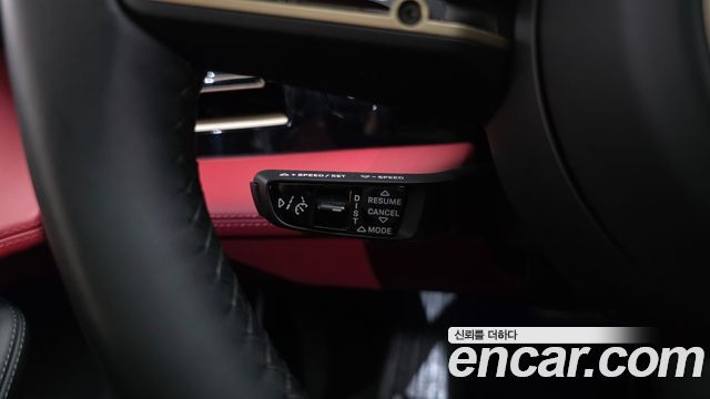 Porsche Taycan 2024 — photo 25