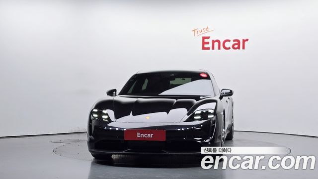Porsche Taycan 2022 — photo 3