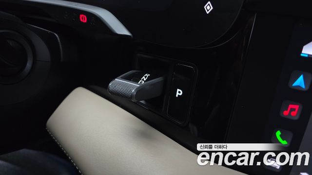 Porsche Taycan 2022 — photo 12