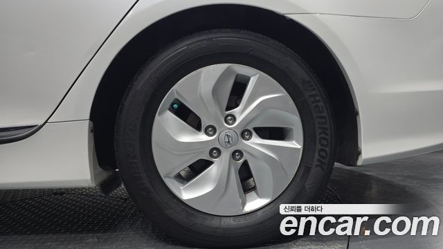 Hyundai Sonata 2014 — photo 7