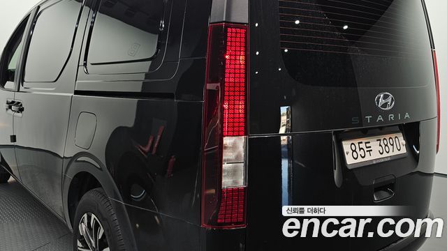 Hyundai Staria 2022 — photo 9