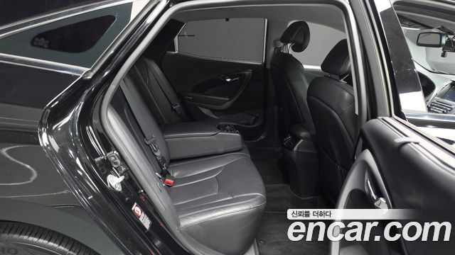 Hyundai Grandeur 2015 — photo 11