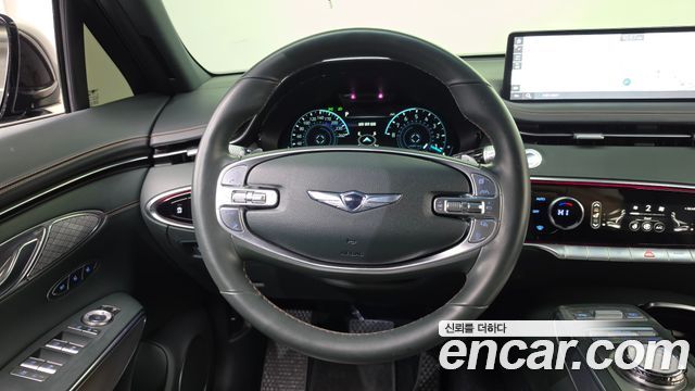 Genesis GV70 2023 — photo 19