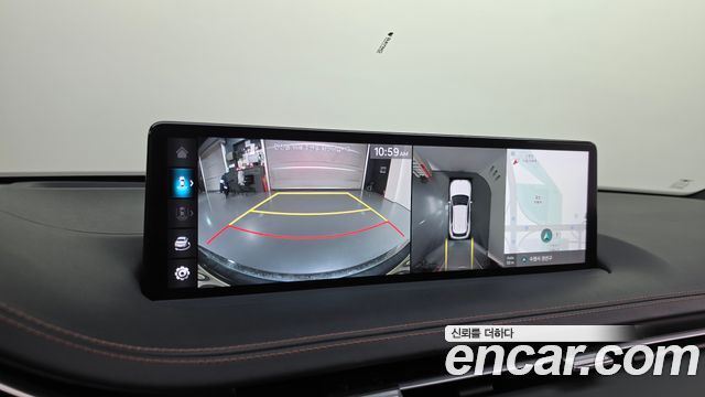 Genesis GV70 2023 — photo 21
