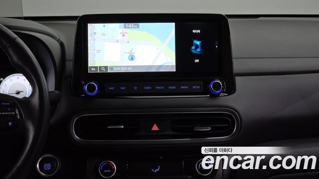 Hyundai Kona 2023 — photo 20