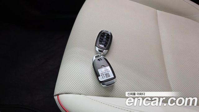 Hyundai Kona 2023 — photo 33