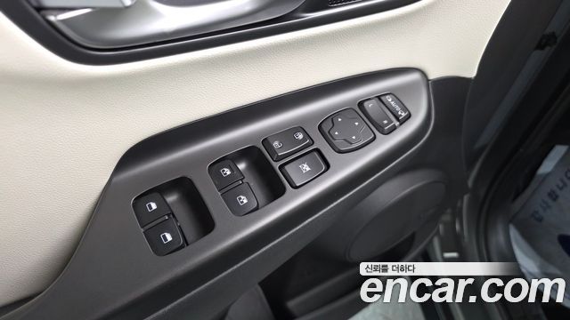 Hyundai Kona 2023 — photo 34