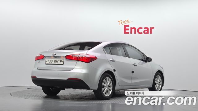Kia K3 2014 — photo 2