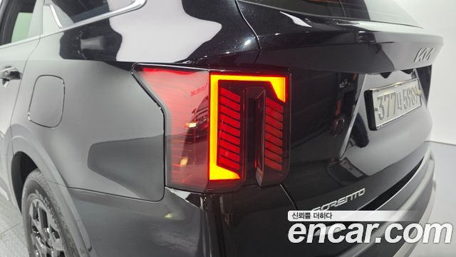 Kia Sorento 2024 — photo 9