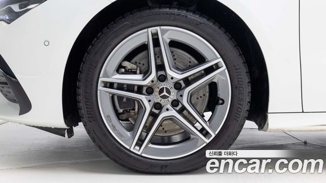 Mercedes-Benz CLA-Class 2026 — photo 5