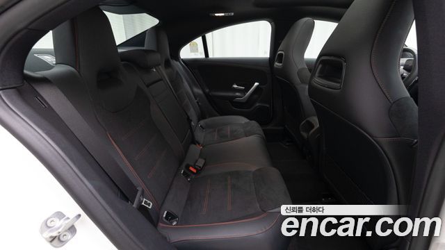 Mercedes-Benz CLA-Class 2026 — photo 10