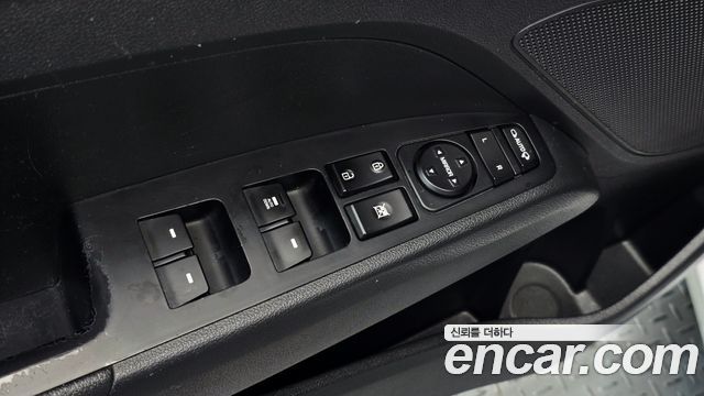 Hyundai AVANTE 2019 — photo 29