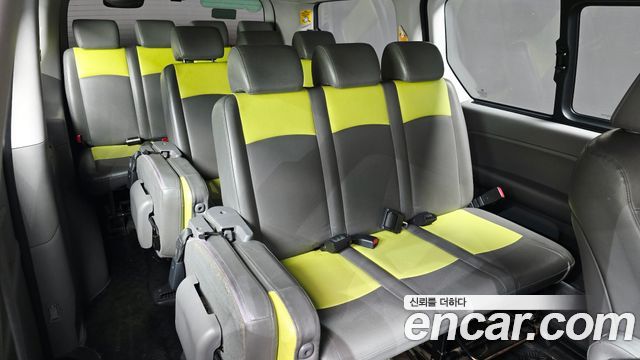 Hyundai Starex 2021 — photo 11