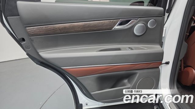 Genesis GV80 2024 — photo 15