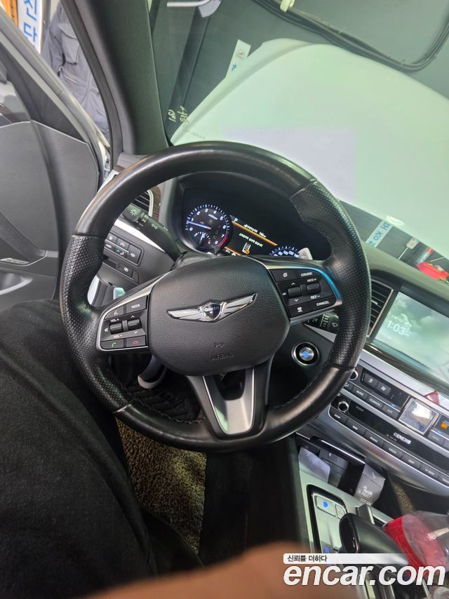 Genesis G80 2019 — photo 3