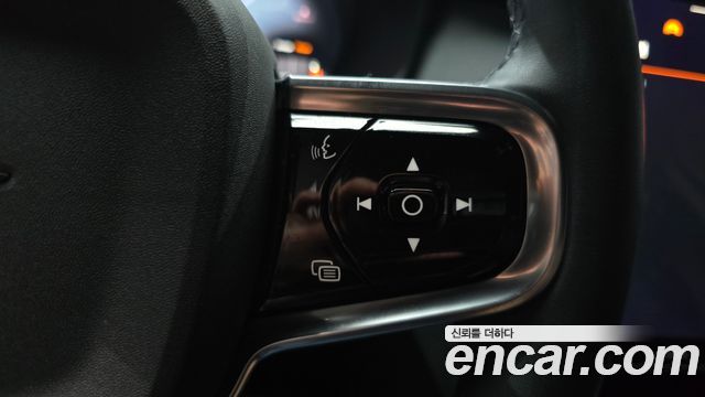 Polestar Polestar 2 2023 — photo 25