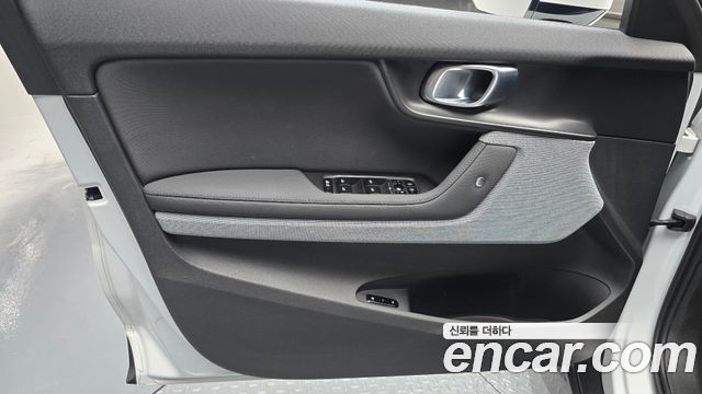 Polestar Polestar 2 2023 — photo 14